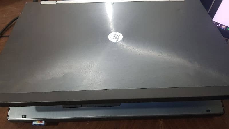 Hp 8770w i7 3rd 4gb nvidia for 3d animations and gaming 4