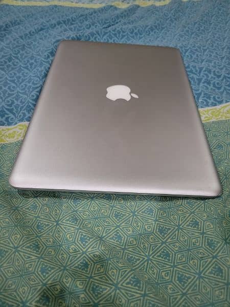 macbook air 2009 10\10 2