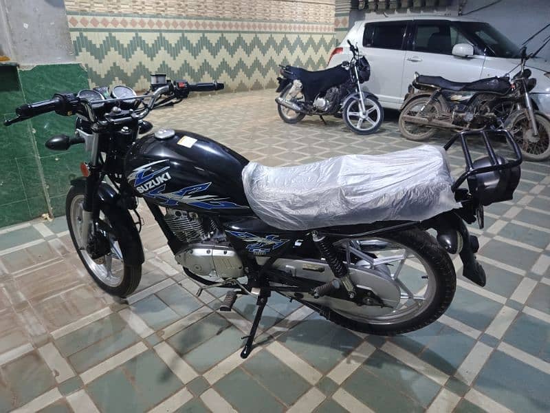 Suzuki GS150 SE 1