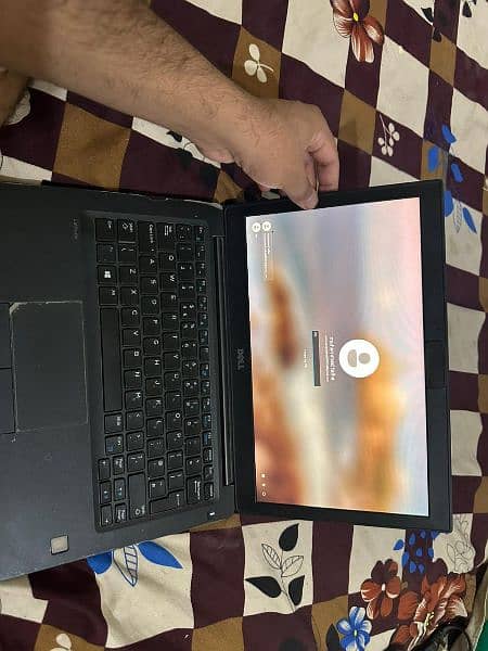 Dell Latitude 7280 1