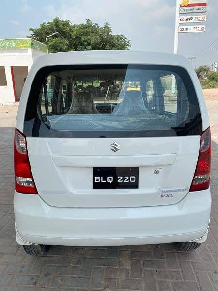 Suzuki Wagon R 2018 1