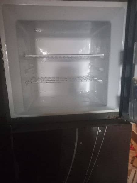 FRIDGE IN CHEAPEST COST GET NOW 2