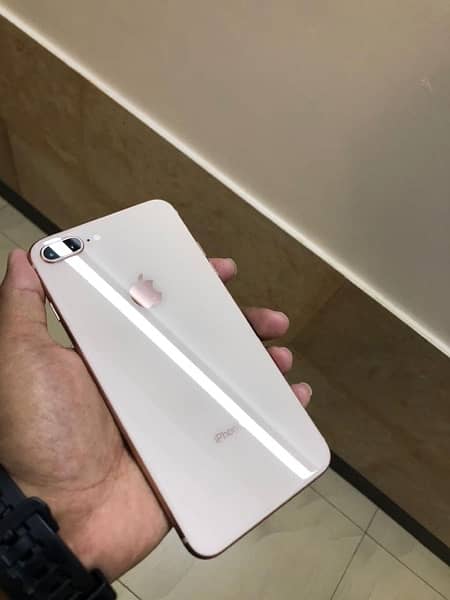 iPhone 8 Plus 5