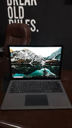 Microsoft Surface Laptop 2 i7 8th