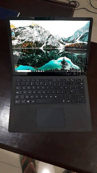 Microsoft Surface Laptop 2 i7 8th 2