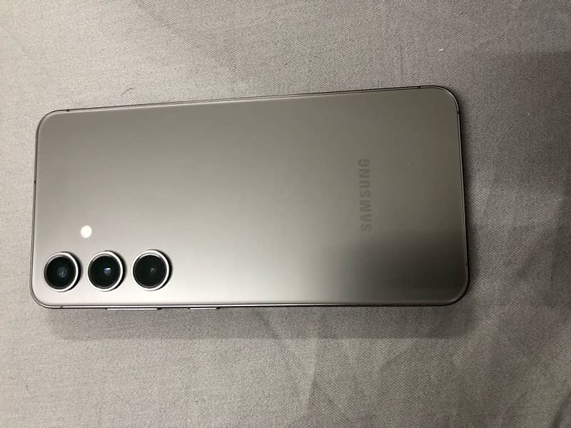 Samsung Galaxy S24 PTA APPROVED 8/256 1