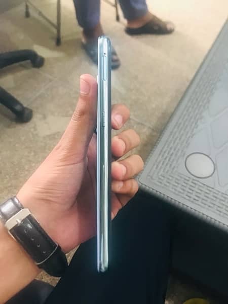 vivo S1 1