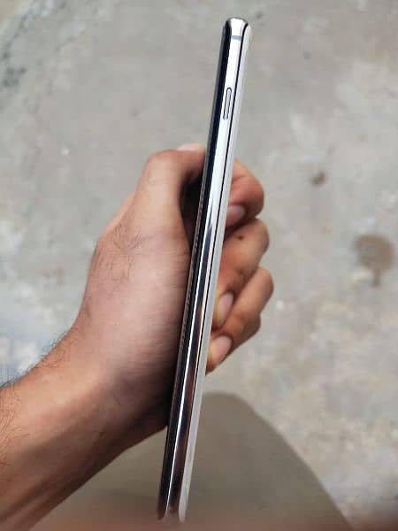 Samsung S10 Plus 3