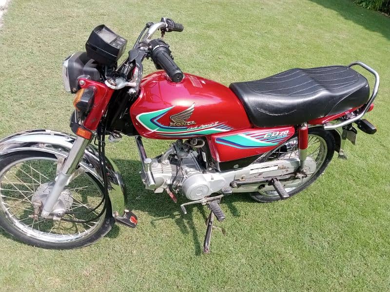 Honda 70 total genuine bike 3