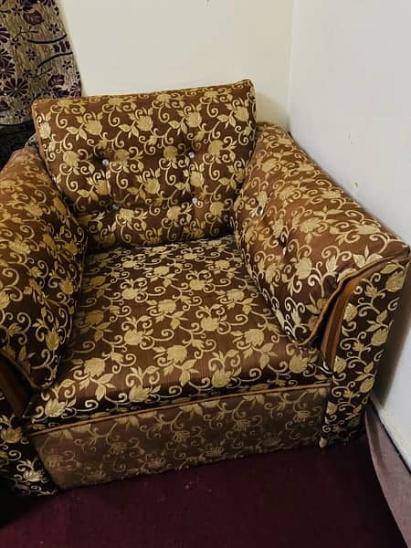 Five Seater Sofa Set For Sale | Sofa Set for Sale Available 4