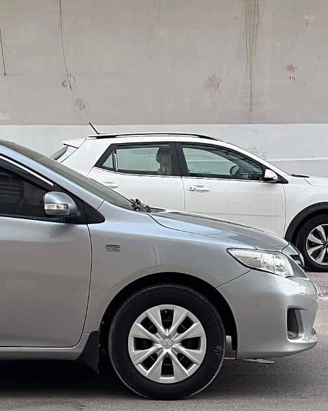 Toyota Corolla GLI 2012 1