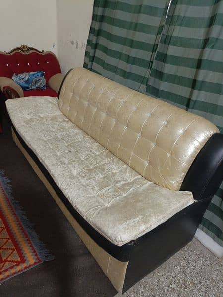 10/10 sofa set for sale 3