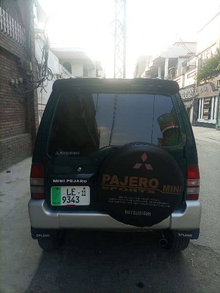 Mitsubishi Pajero Mini 2011 3