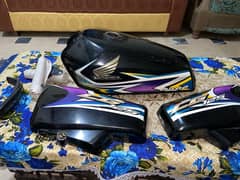 2020 Model black color fuel tank + side Tappa