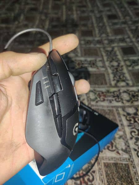 gaming mouse Logitech g402 3