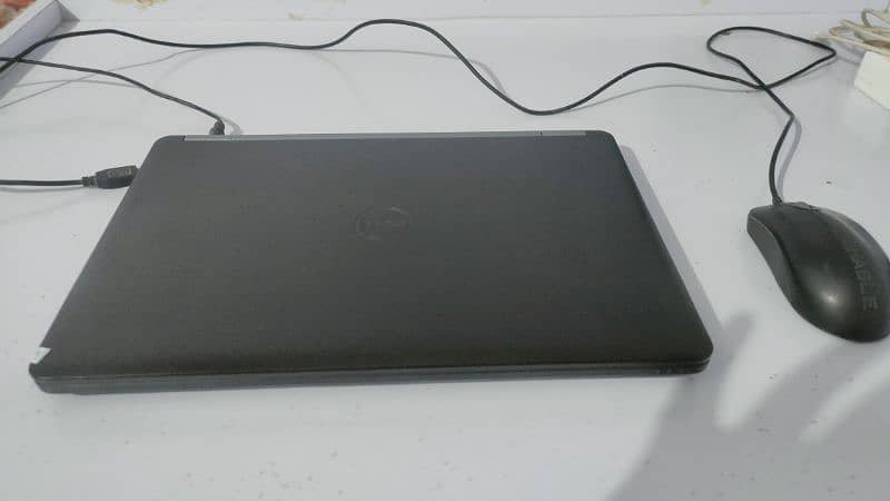 Dell e5470 i5 6th gen hq processor with 2 gb r7 m360 graphics card 6