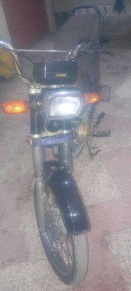 hi speed 2022 model genioun bike hai original Saman complete file hai 1