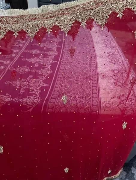 selling my sister’s lehnga 3