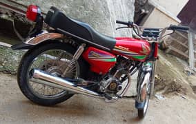 Honda-125 Available Sialkot+Daska 110k Rate Mazeed mohabat bi ho jaygi