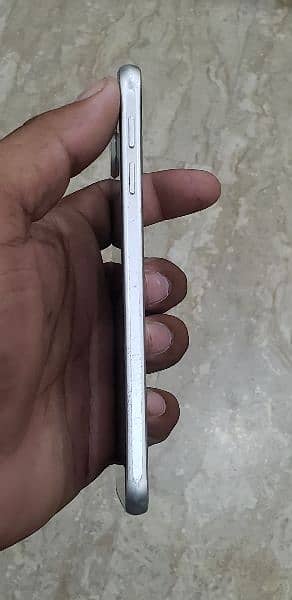 Samsung S6 Golden Non PTA 4