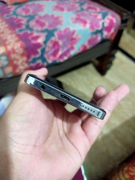 techno camon20 8+5 ram 256 storage 5