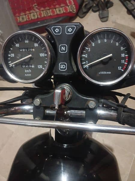 bikes Suzuki Gs 150 Se All ok condition 2