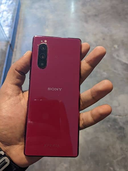 Sony Xperia 5 mark 1 non pta exchange possible good phone 1