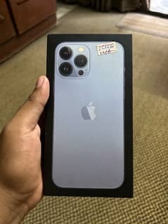 Iphone 13 pro max with box 0