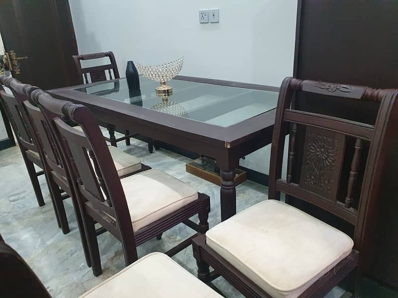 dinning table with 6 chairs 2