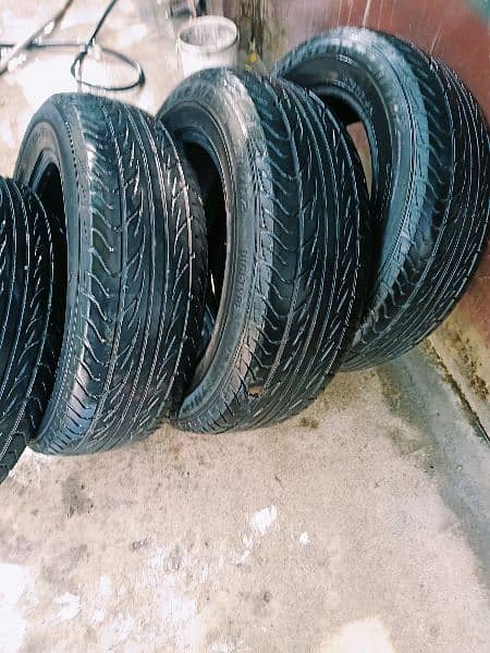 Used tyres 195*65*15 for urgent sale 2