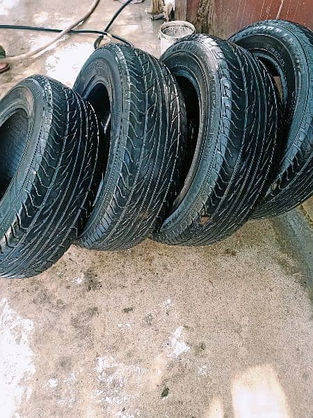 Used tyres 195*65*15 for urgent sale 5