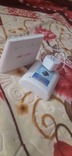 Huawei Zong  wifi sim Router With Power bank(1 day battery backup)