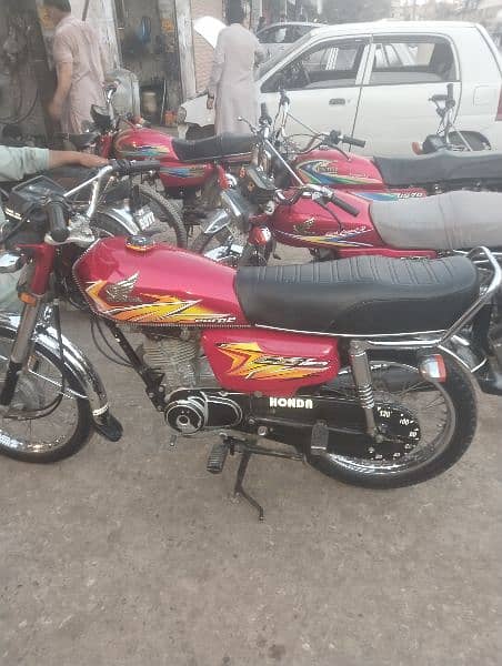 good condition bike for sale price b munasib Hy original condition hy 3