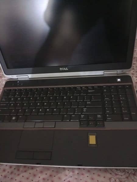 Dell laptop core i5 second generation 2