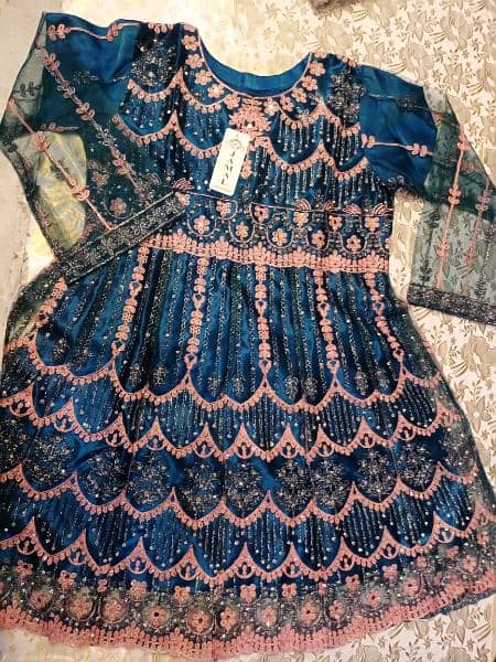 fully embroidery 3 PC suit available in just rs 3500 4