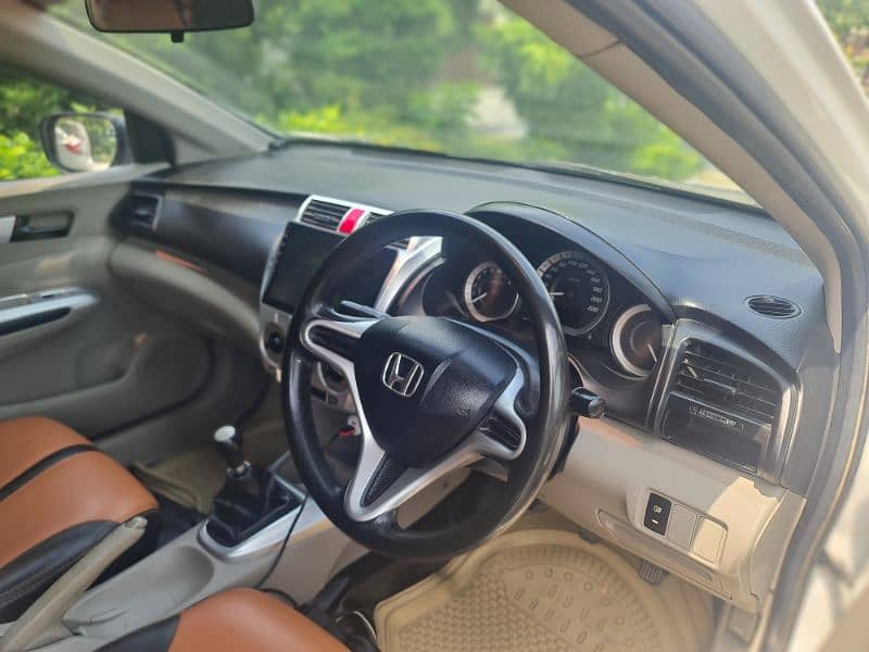 Honda City IVTEC 2016 exchange possible 7