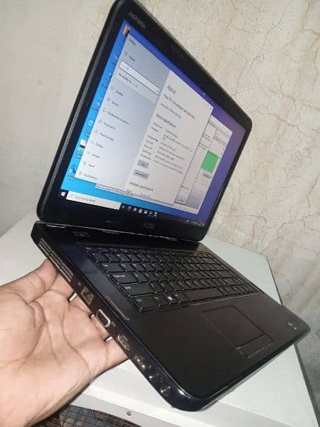 Core i7 2nd Generation Laptop 4