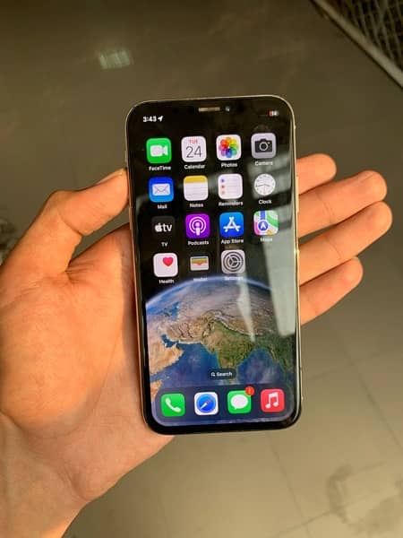 iPhone X 64GB Non PTA Factory Unlocked 10