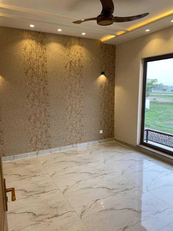 10 Marla Like brand New Upper Portion For Rent Bahria Town Lahore Prime Location 13