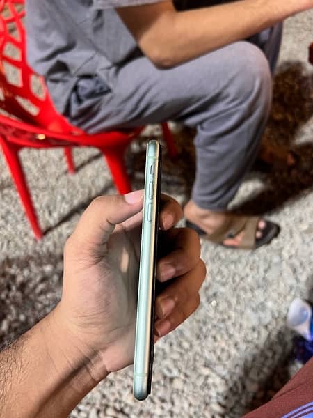 IPHONE 11 JV  64GB 5