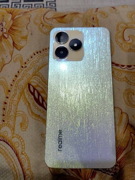 Realme C53 6/128 3