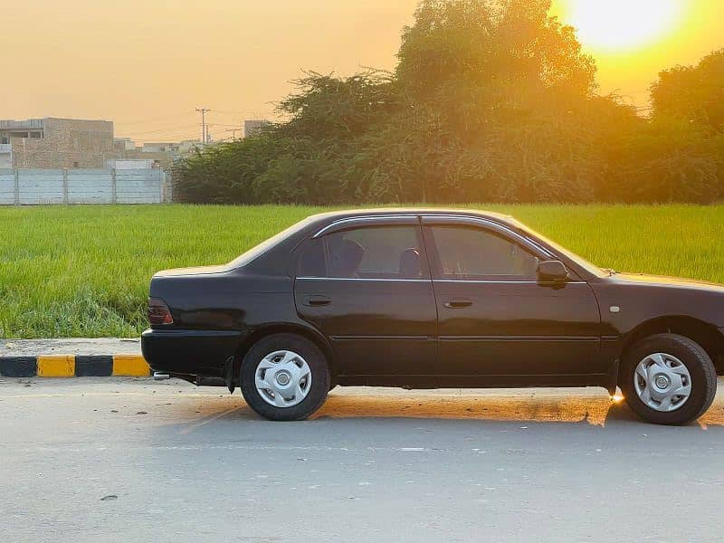 Toyota Corolla XE 1999 9