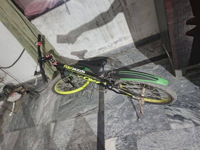 Bicycle in good condition 4