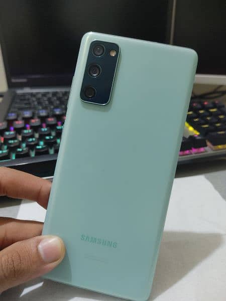 Samsung S20 fe, 6/128, Non PTA 0