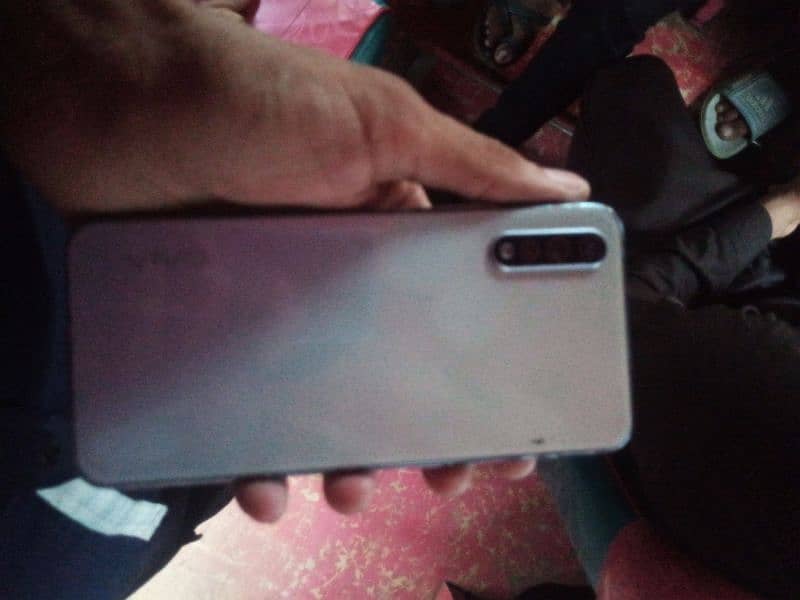 vivo s 1 condition 8 by 10 only daba  on of wala botn not working 2