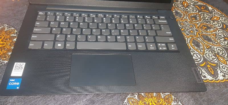 Lenovo v14 G3  i5 12 gen 2