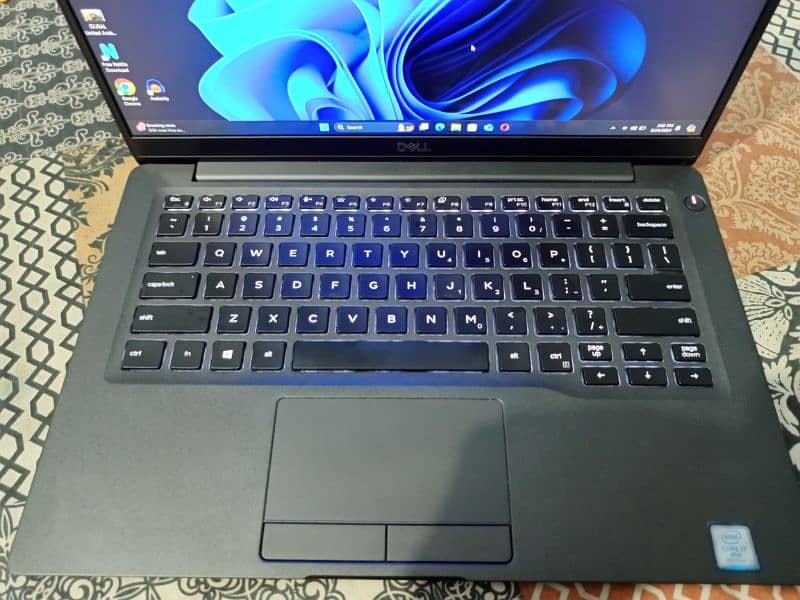 Dell Latitude 7400 i7 8th Gen 16Gb 512 SSD 12