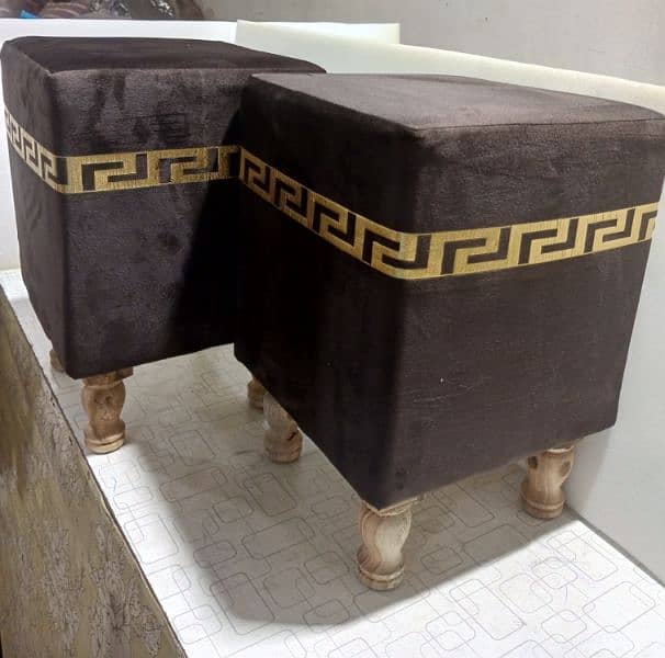 Luxury Wooden Square Stools 3