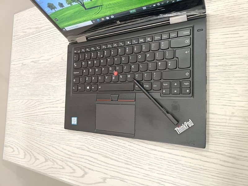 Lenovo Thinkpad x1 yoga core i7 6th generation 14 inch 1080p touch 360 3