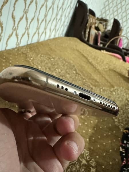 Iphone xs 64gb non pta sim working 7